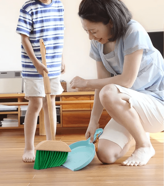 Wooden Children Cleaning Tools